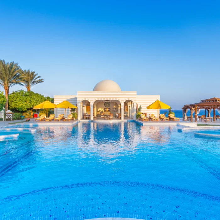 The Oberoi Beach Resort, Sahl Hasheesh pool and entrance